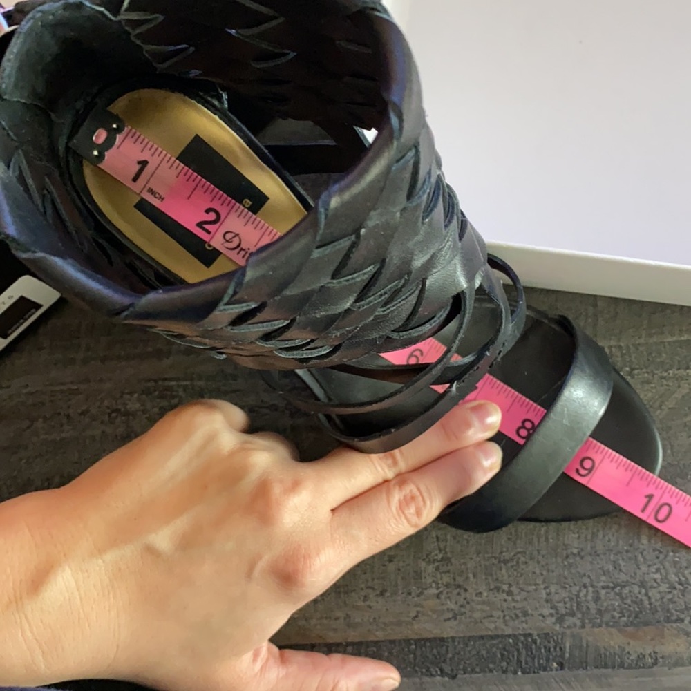 SOLD!!! DOLCE VITA - Nakita black leather heel 7.5 - Picture 9 of 10